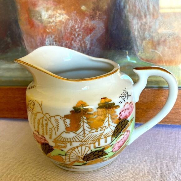 Kutani Japan China Vintage Hand Panted Small Milk Jug - Picture 2 of 9